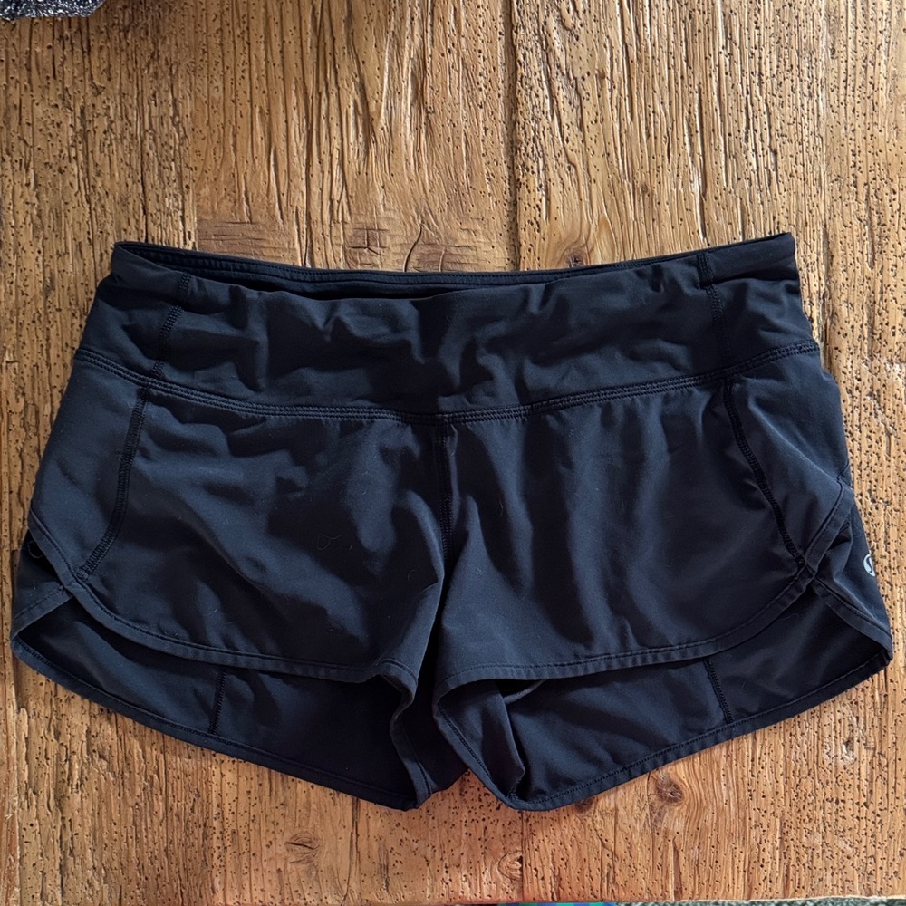 Lululemon Speed Up Low-Rise Lined Shorts 2.5”